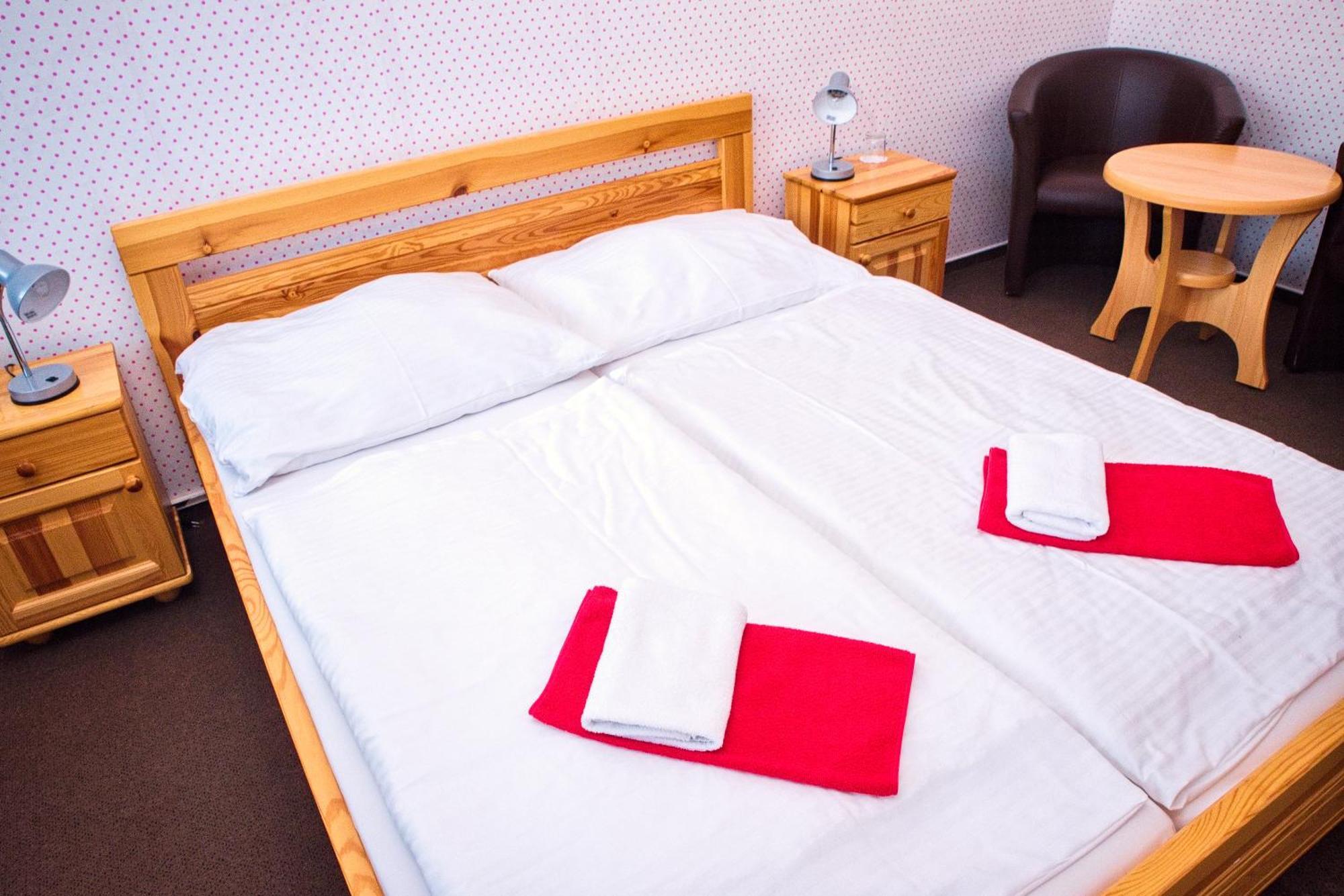 Hotel Zimni Stadion Nachod Luaran gambar