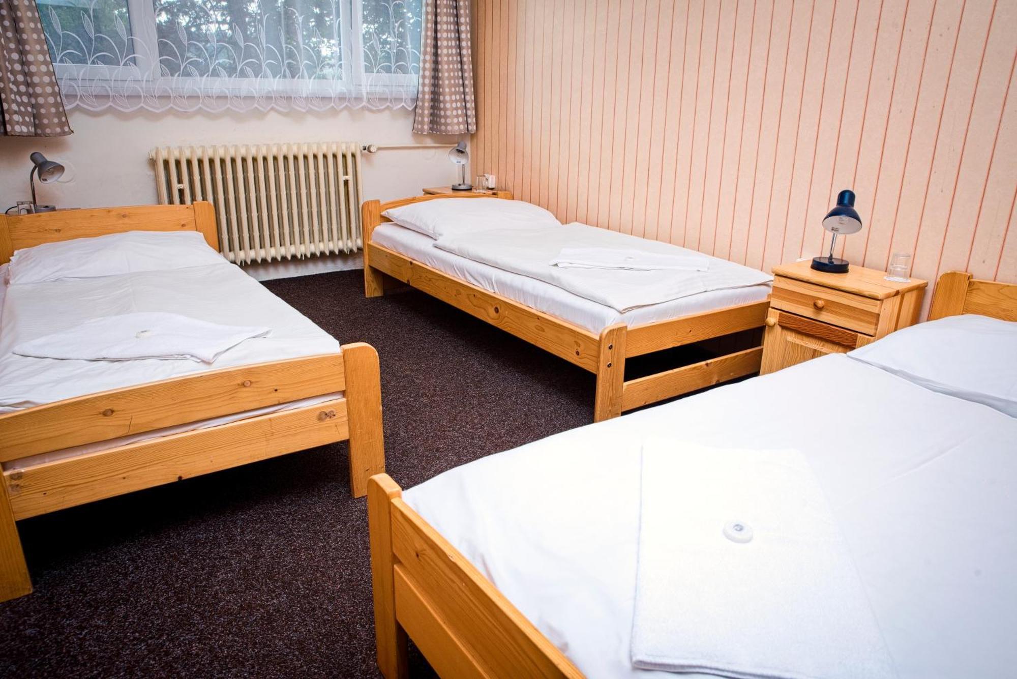 Hotel Zimni Stadion Nachod Luaran gambar