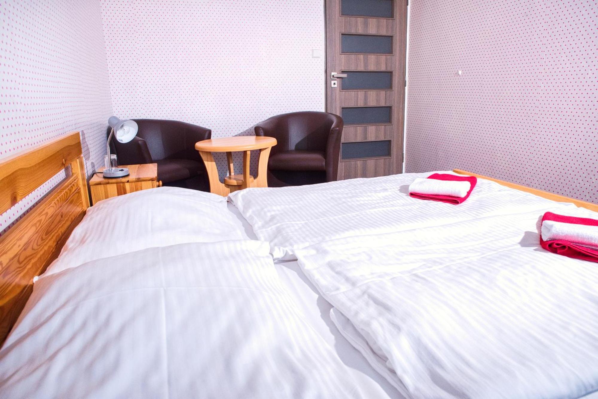 Hotel Zimni Stadion Nachod Luaran gambar