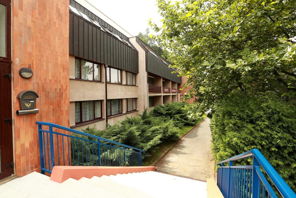Hotel Zimni Stadion Nachod Luaran gambar