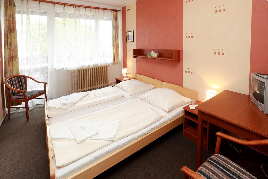 Hotel Zimni Stadion Nachod Luaran gambar